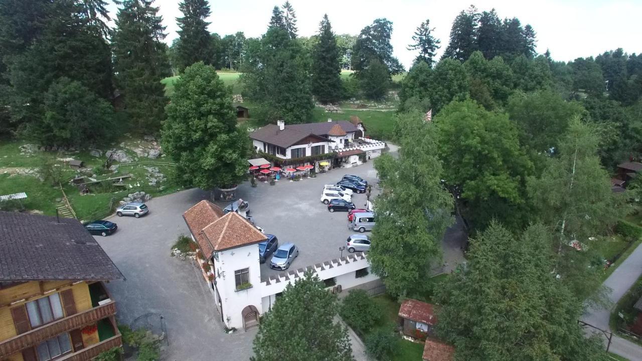 La Cibourg, Centre De Vacances Renan Exterior photo