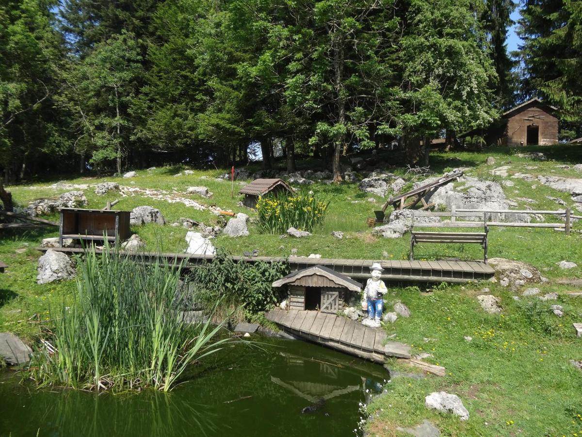 La Cibourg, Centre De Vacances Renan Exterior photo