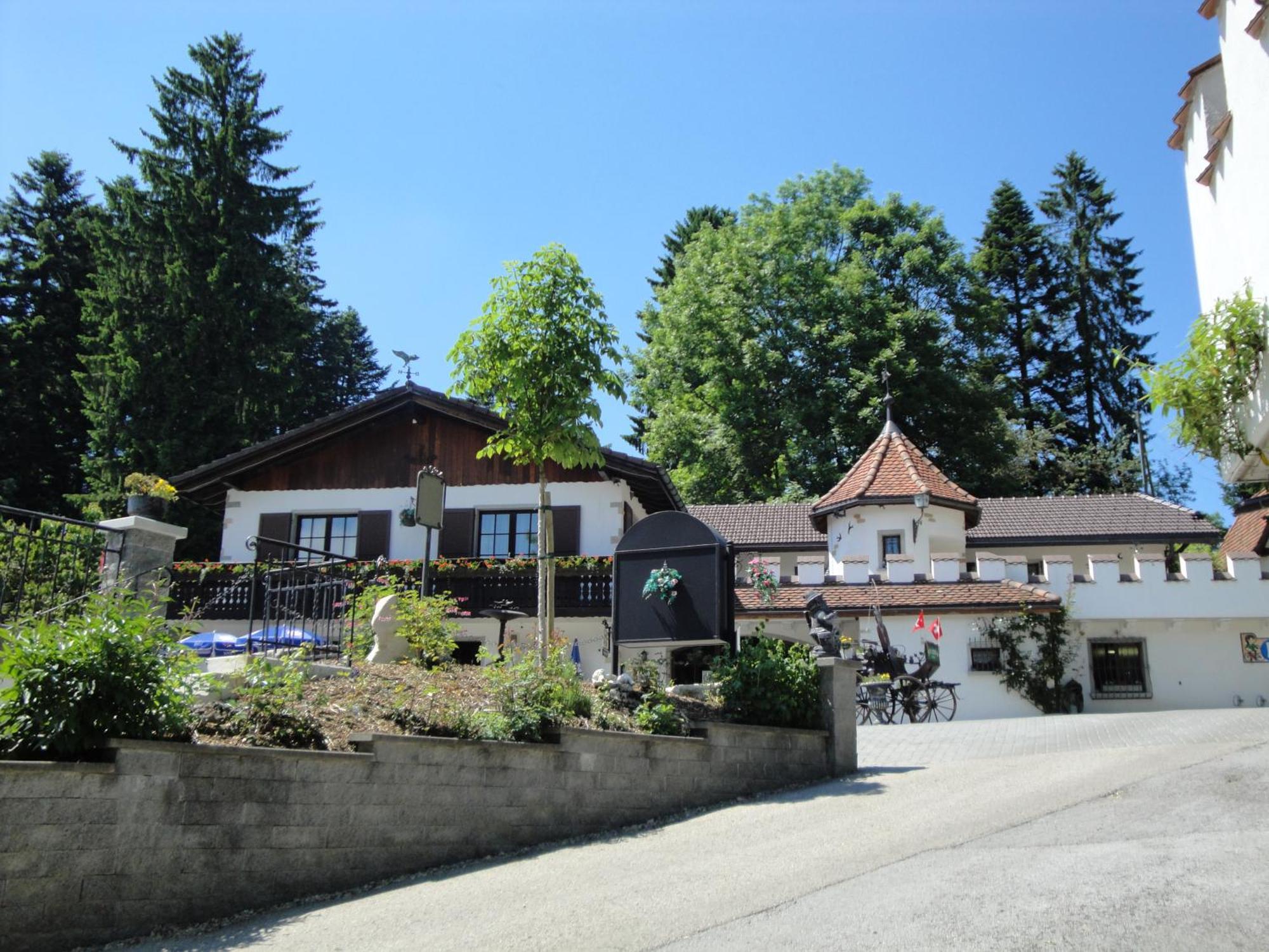 La Cibourg, Centre De Vacances Renan Exterior photo